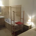 Apartament L'ancien Couvent Sur Jardin, Havre De Paix En Centre A 100m De La Avec Parking Privatif Sète